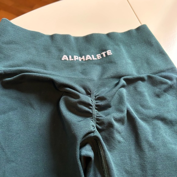 Alphalete Pants - Alphalete leggings